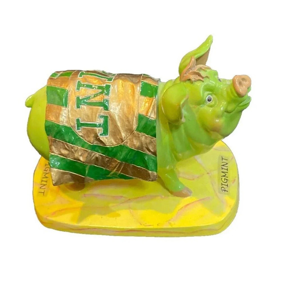 Pig Invasion Pigmint Collectible Figurine Farm Anthropomorphic Minty Decor - Picture 2 of 7